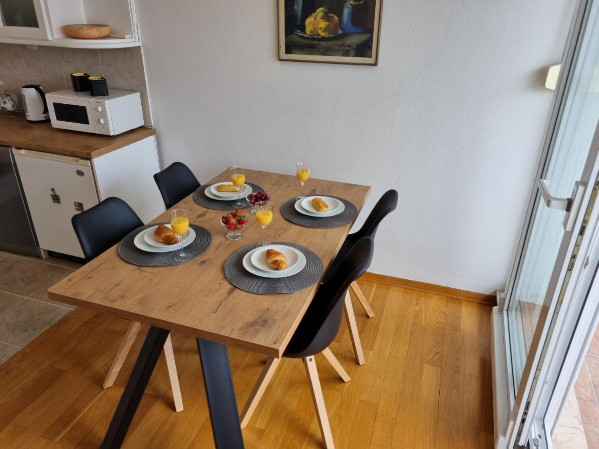 Apartment Lana Spalato Esterno foto
